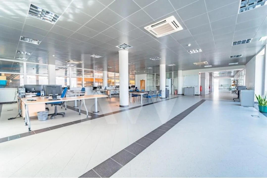 Armazém para Venda em Arrimal e Mendiga Foto 24