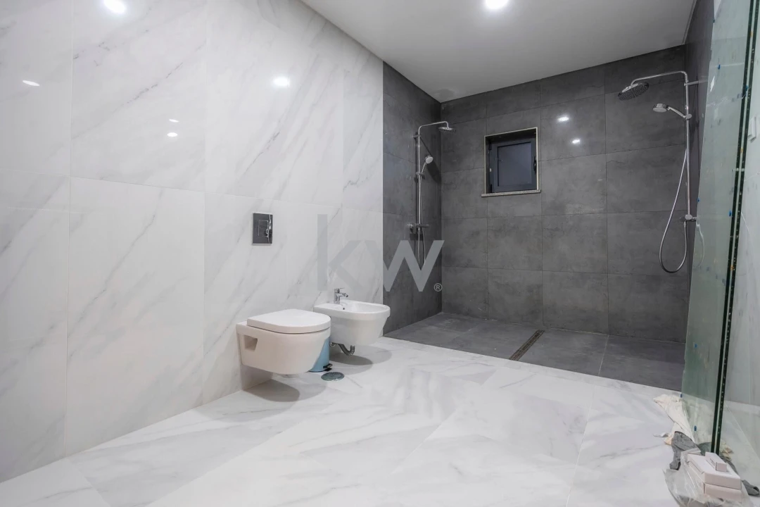 Apartamento T1 para Venda em Albufeira e Olhos de Água Foto 36