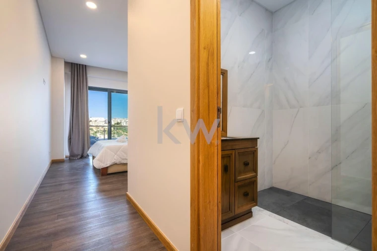 Apartamento T1 para Venda em Albufeira e Olhos de Água Foto 2
