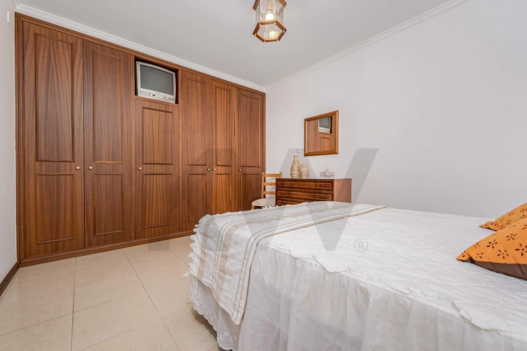 Moradia T3 para Venda em Agua de Pena Foto 11