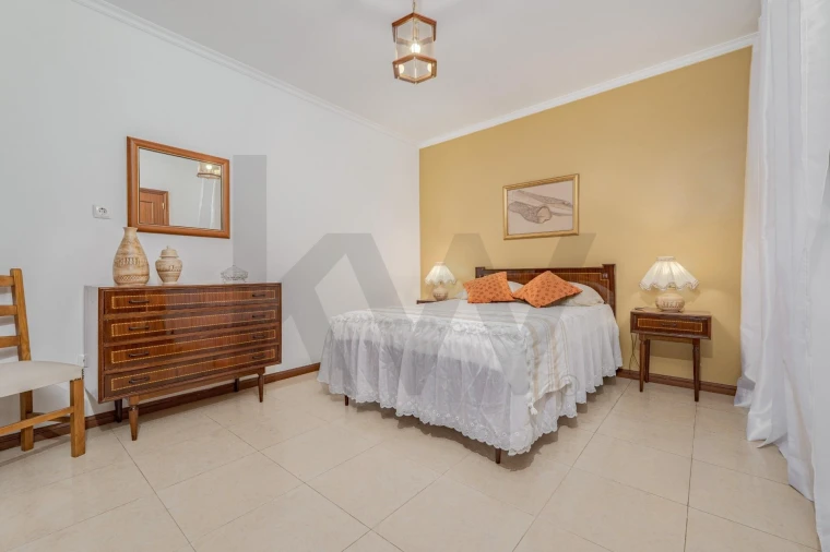 Moradia T3 para Venda em Agua de Pena Foto 12