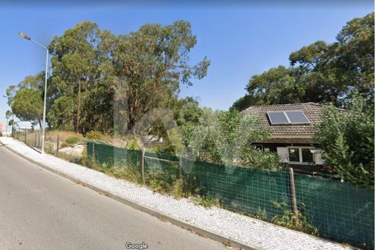 Terreno para Venda em Charneca de Caparica e Sobreda Foto 4