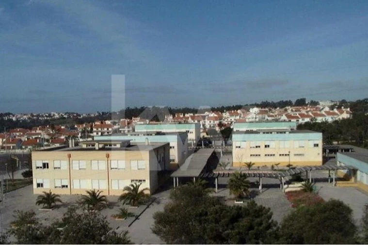 Terreno para Venda em Charneca de Caparica e Sobreda Foto 16