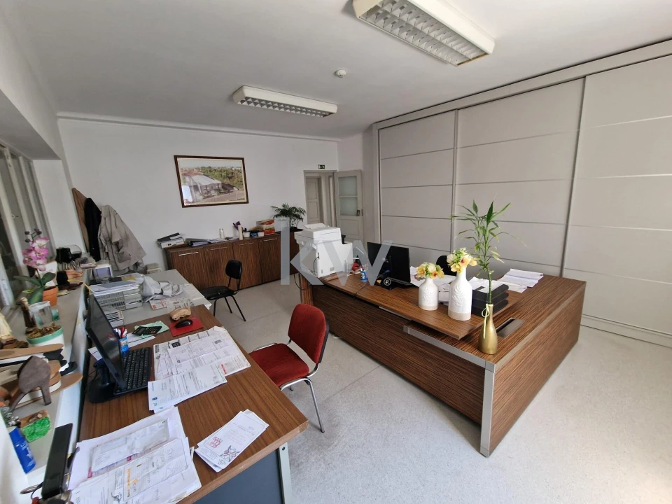 Armazém para Venda em Arrifana Foto 19