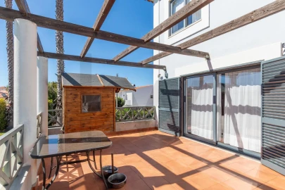 Moradia T4 para Venda em Alcabideche
