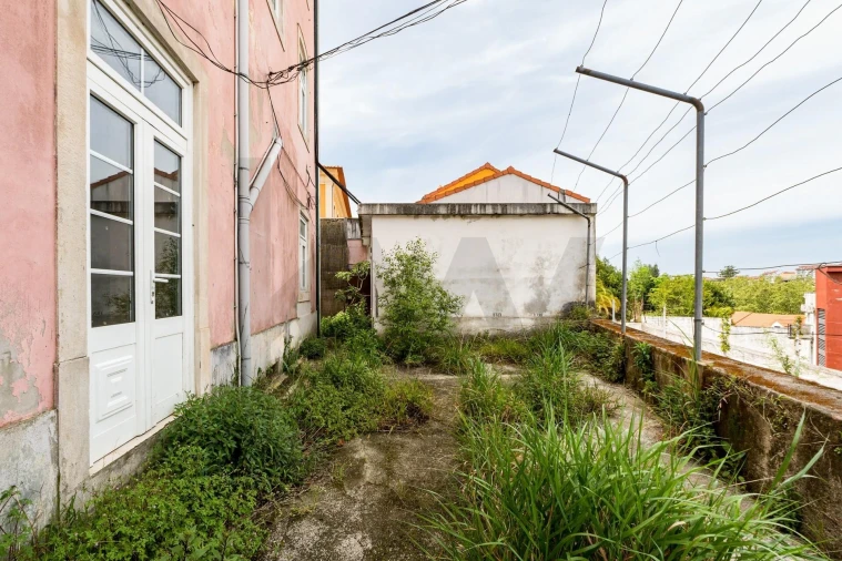 Prédio para Arrendamento em São Martinho do Bispo e Ribeira de Frades Foto 24