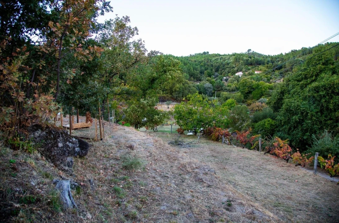 Terreno para Venda em Orjais Foto 2