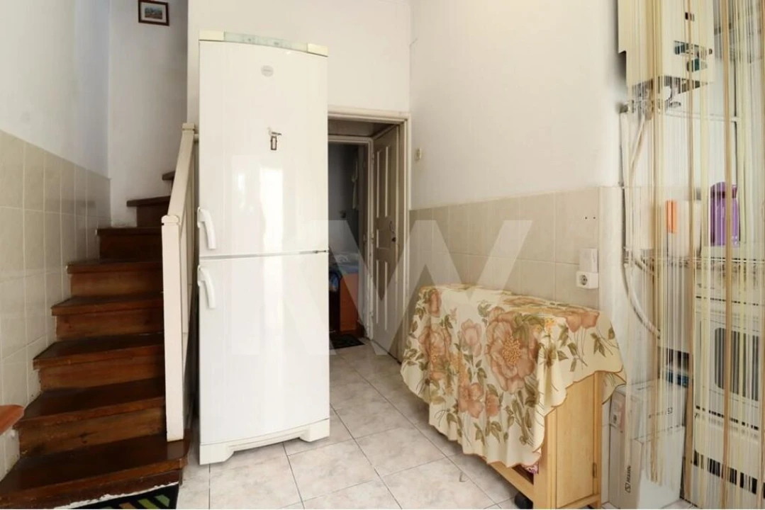 Moradia T3 para Venda em Alcantara Foto 9