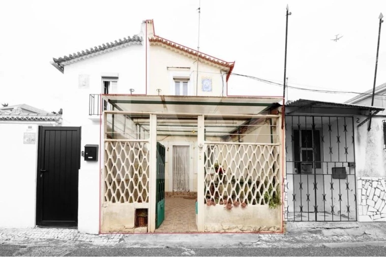 Moradia T3 para Venda em Alcantara Foto 2