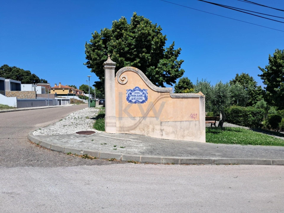 Terreno para Venda em Romeira e Várzea Foto 3