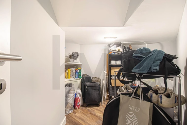 Apartamento T1 para Venda em Alfragide Foto 11