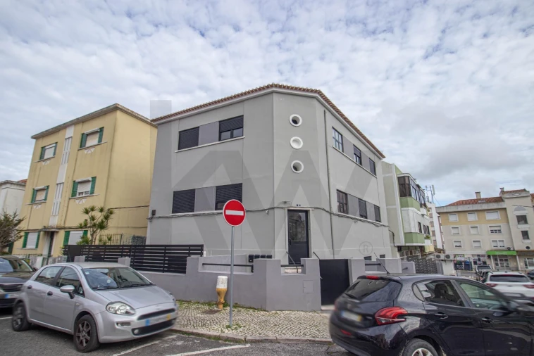 Apartamento T1 para Venda em Alfragide Foto 20