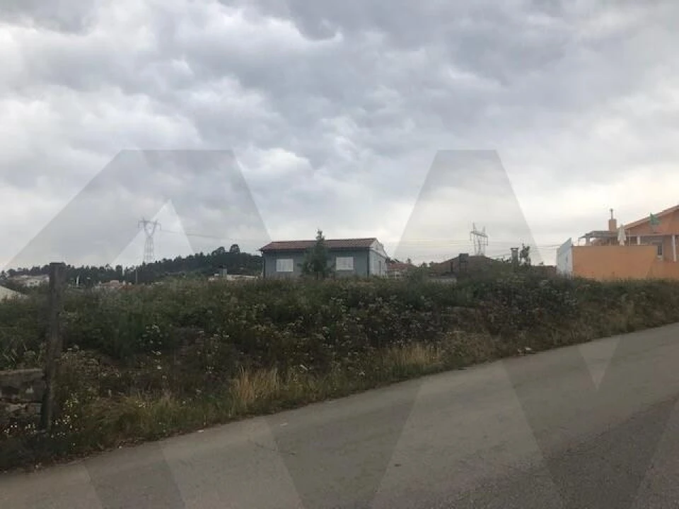 Terreno para Venda em Macieira de Sarnes Foto 3