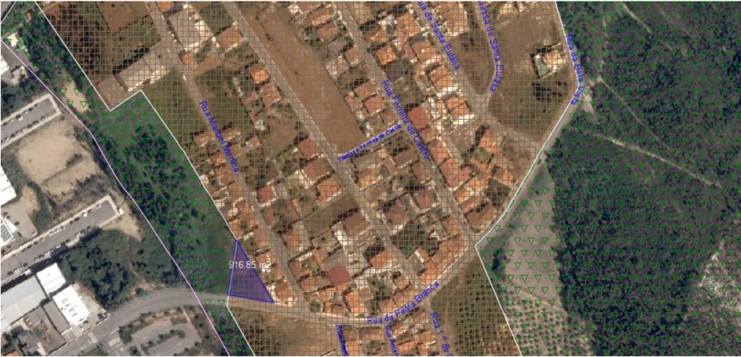Terreno para Venda em Macieira de Sarnes Foto 2