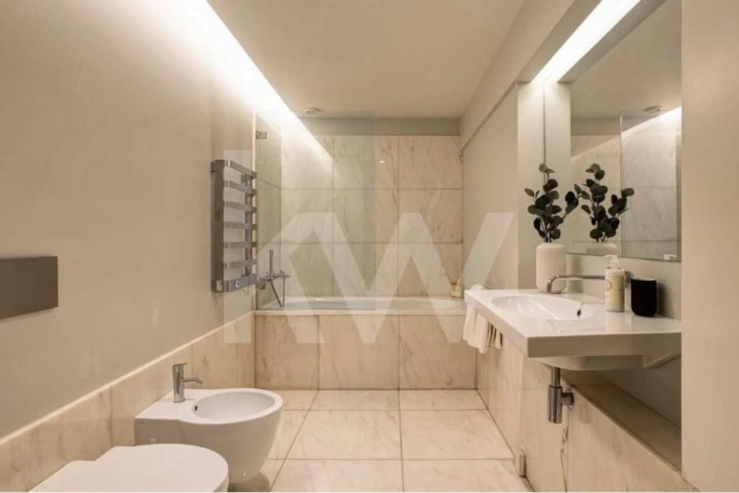 Apartamento T1 para Venda em Santo António Foto 5