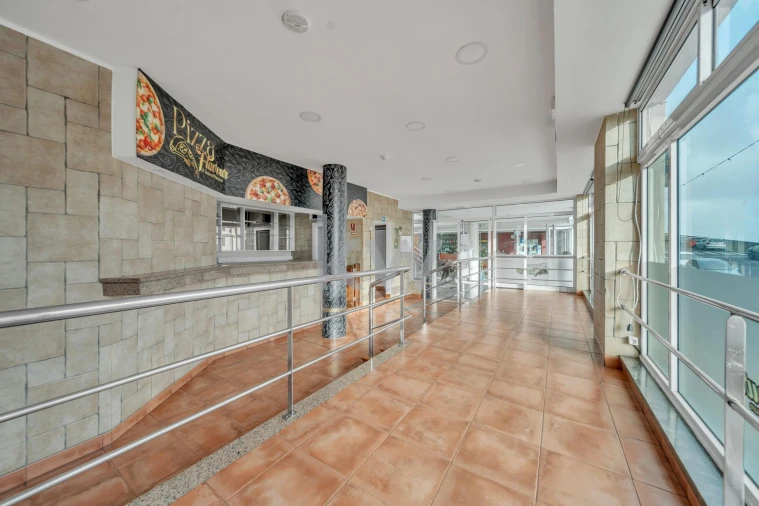 Negócio para Venda em Caniço Foto 20