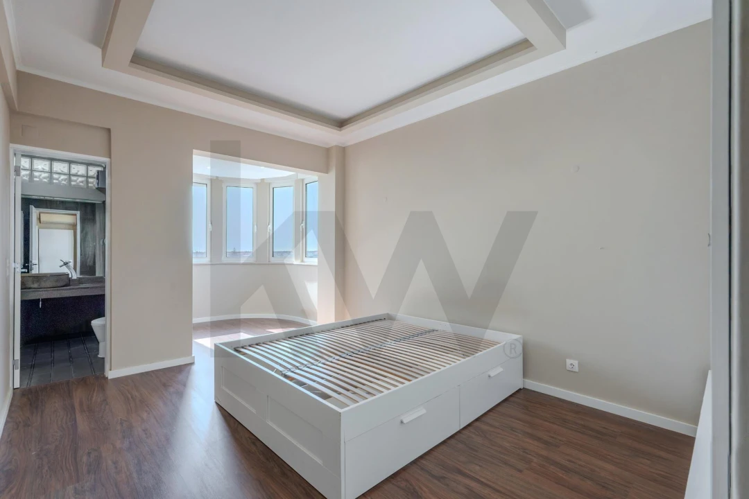 Apartamento T4 para Venda em Cascais e Estoril Foto 24