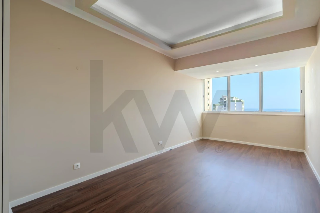 Apartamento T4 para Venda em Cascais e Estoril Foto 31