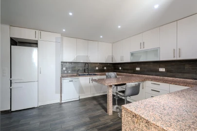 Apartamento T4 para Venda em Cascais e Estoril