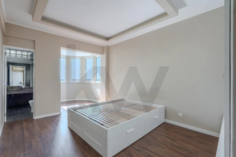 Apartamento T4 para Venda em Cascais e Estoril Foto 24