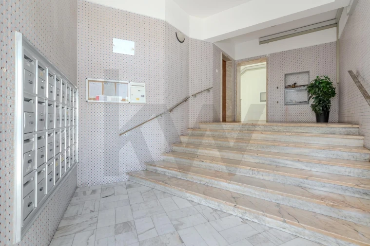 Apartamento T4 para Venda em Cascais e Estoril Foto 47