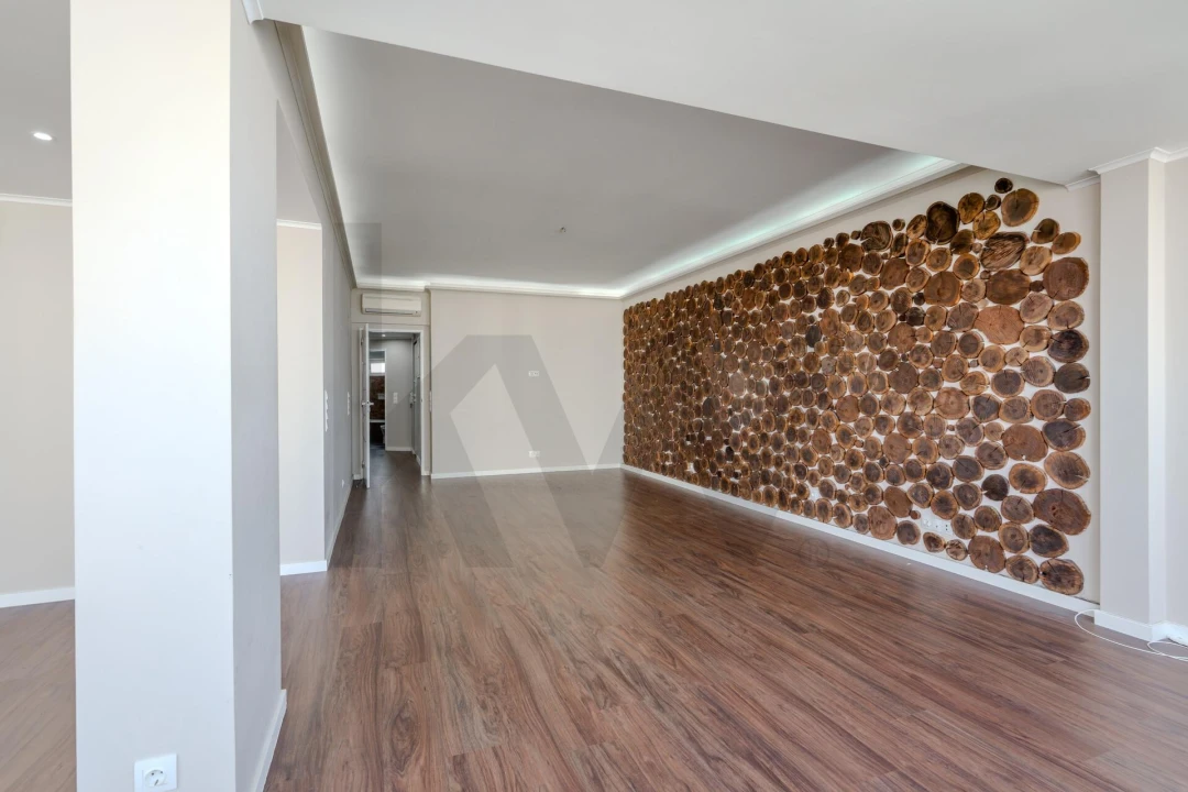 Apartamento T4 para Venda em Cascais e Estoril Foto 7