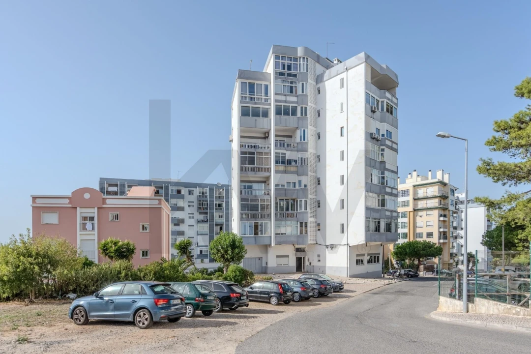 Apartamento T4 para Venda em Cascais e Estoril Foto 48
