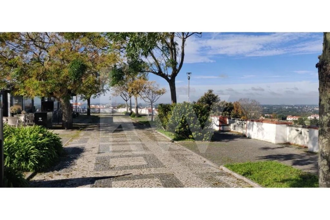 Terreno para Venda em Palmela Foto 17