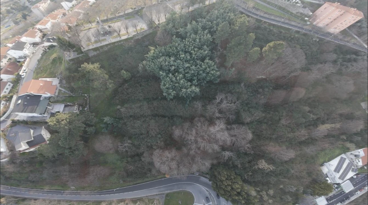 Terreno para Venda em Covilhã e Canhoso Foto 1