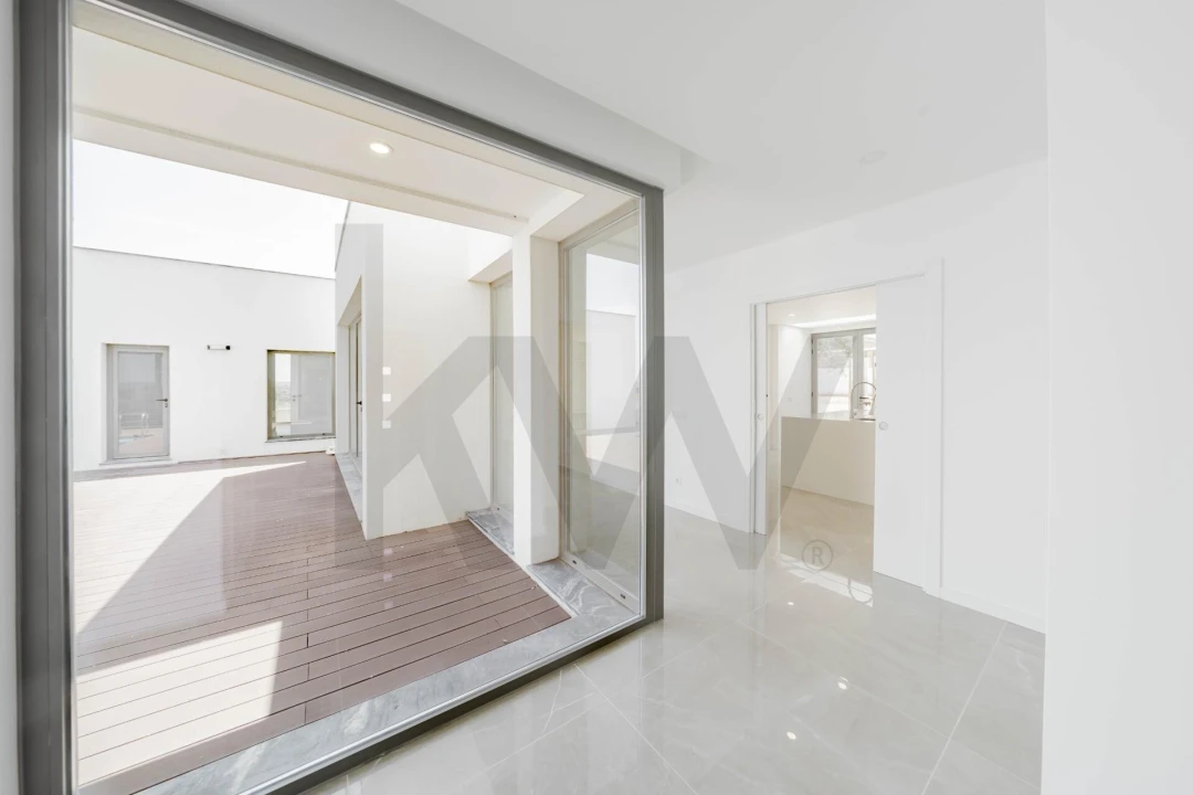 Moradia T4 para Venda em Ribamar Foto 23