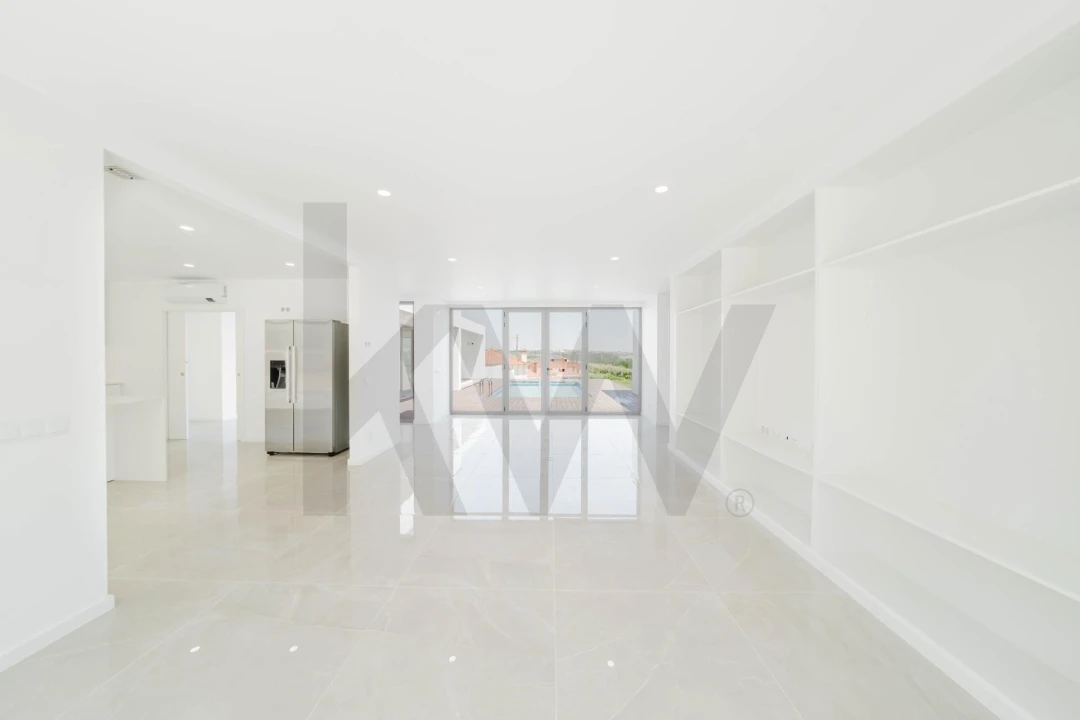 Moradia T4 para Venda em Ribamar Foto 14