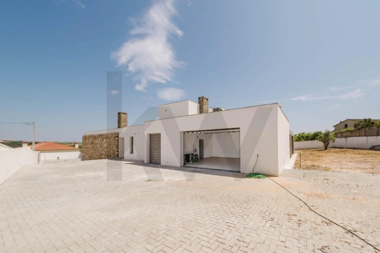 Moradia T4 para Venda em Ribamar Foto 27