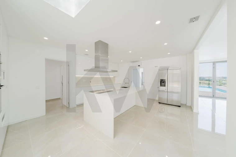 Moradia T4 para Venda em Ribamar Foto 12