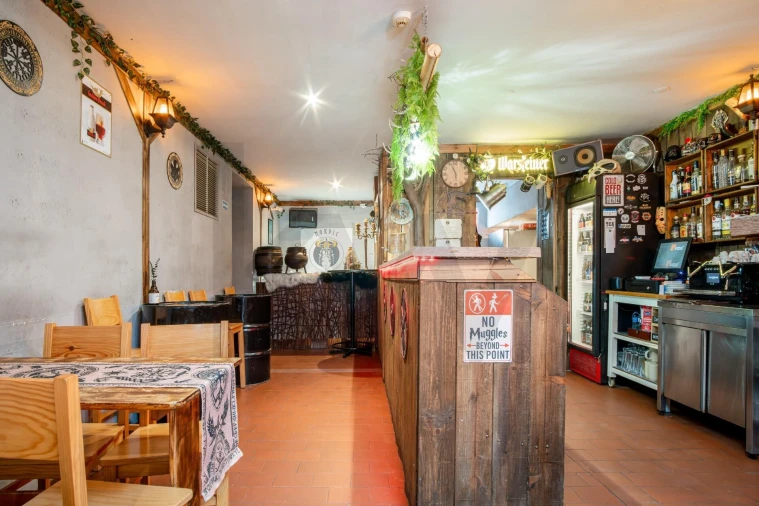 Loja para Trespasse em Almada, Cova da Piedade, Pragal e Cacilhas Foto 9