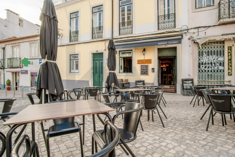 Loja para Trespasse em Almada, Cova da Piedade, Pragal e Cacilhas Foto 22