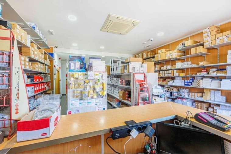 Negócio para Venda em Algueirão-Mem Martins Foto 1