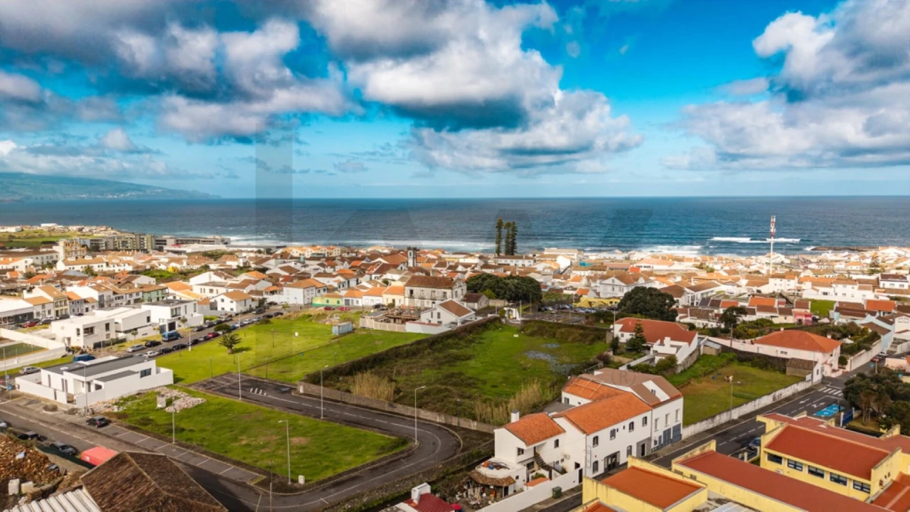 Terreno para Venda em Ribeira Grande (Matriz) Foto 7