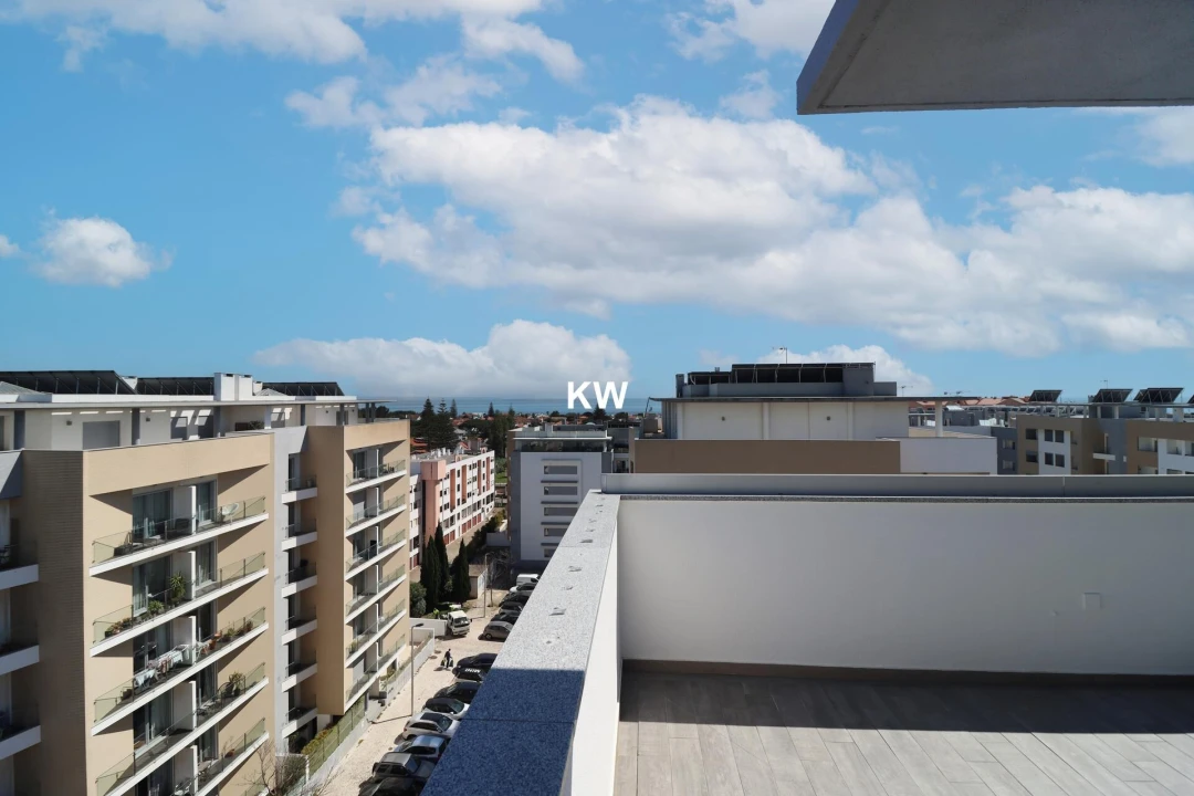 Apartamento T4 para Arrendamento em Carcavelos e Parede Foto 7