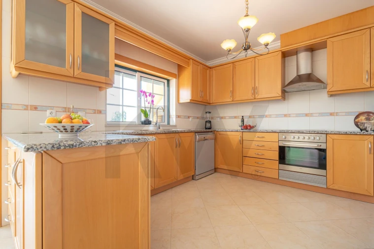 Moradia T5 para Venda em Buarcos Foto 16