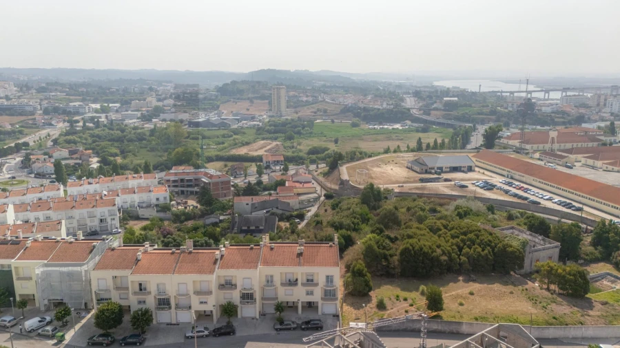 Moradia T5 para Venda em Buarcos Foto 97