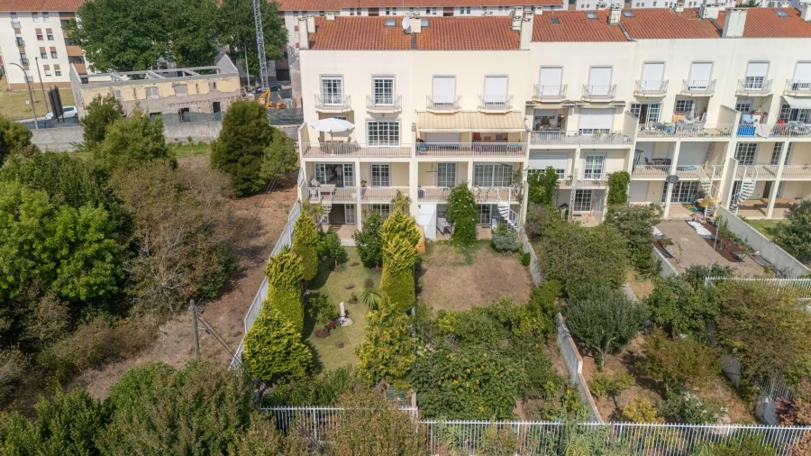 Moradia T5 para Venda em Buarcos Foto 75