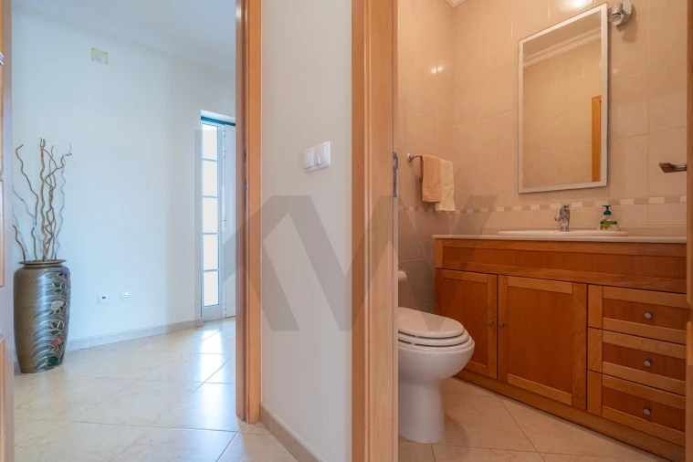 Moradia T5 para Venda em Buarcos Foto 39