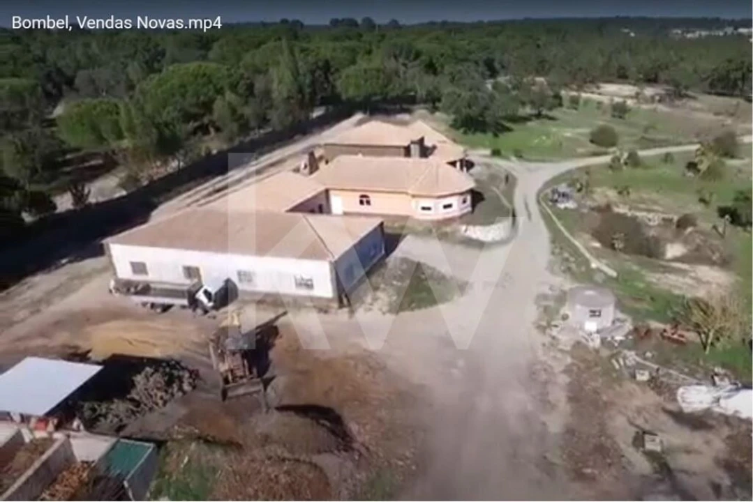 Quinta T5 para Venda em Vendas Novas Foto 4