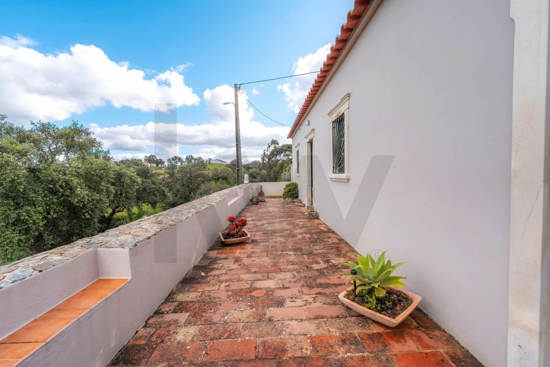 Moradia T3 para Venda em Salir Foto 25