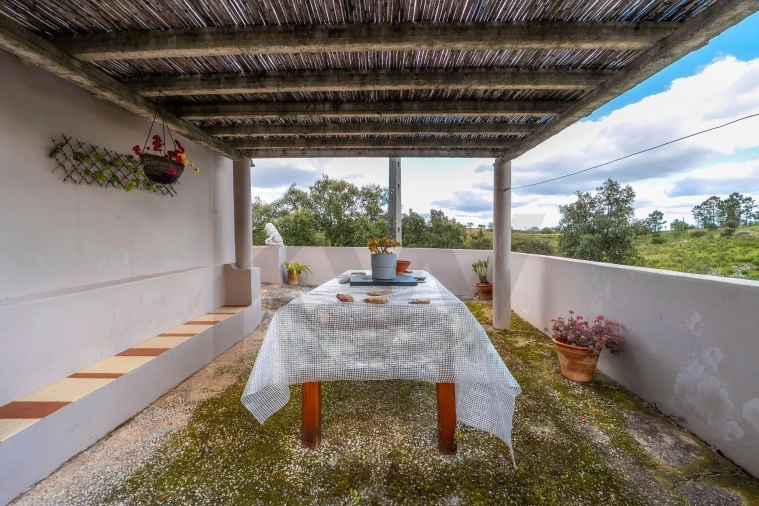 Moradia T3 para Venda em Salir Foto 30