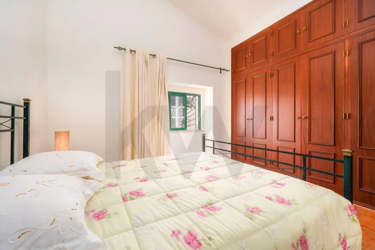 Moradia T3 para Venda em Salir Foto 20