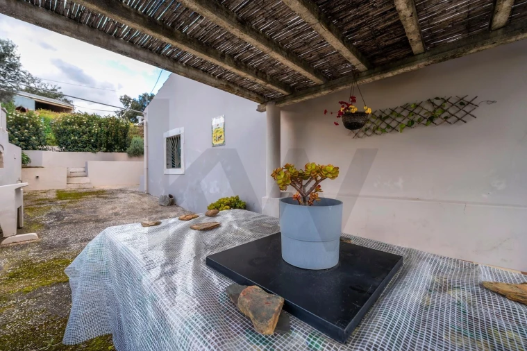 Moradia T3 para Venda em Salir Foto 29