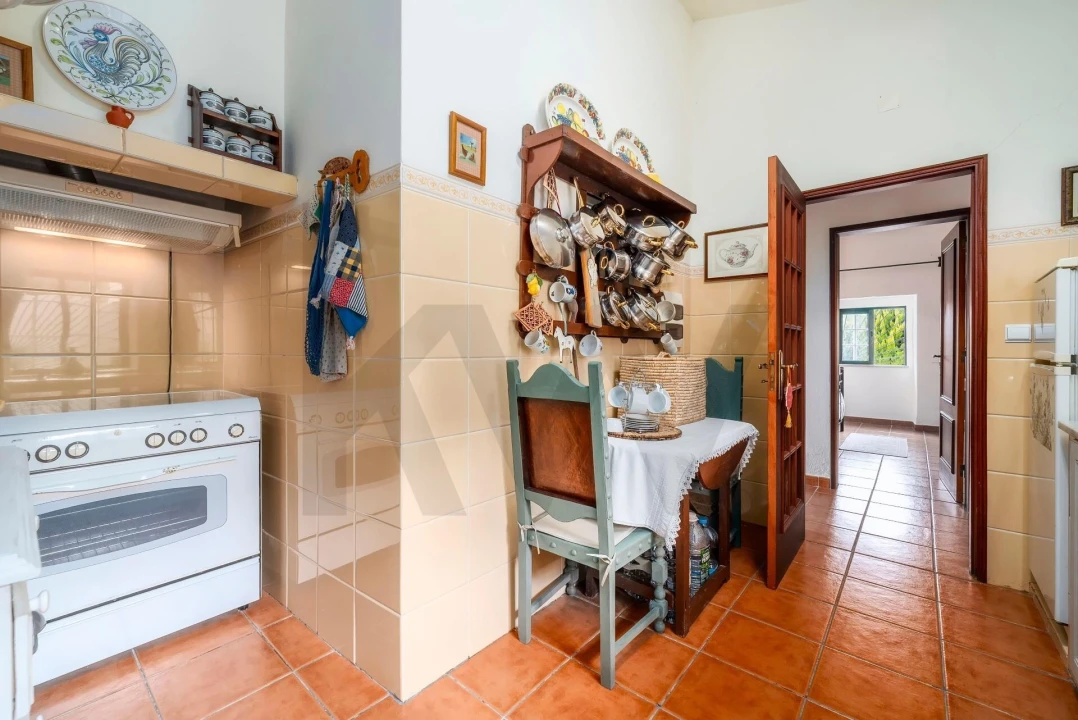 Moradia T3 para Venda em Salir Foto 8