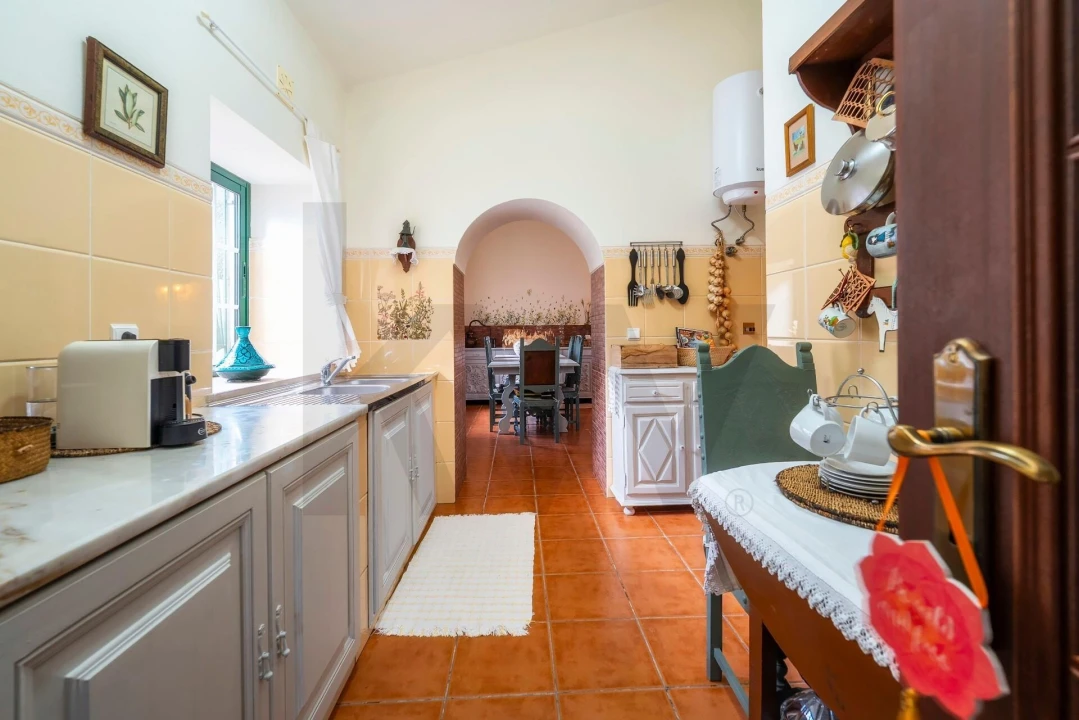 Moradia T3 para Venda em Salir Foto 9