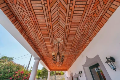 Moradia T4 para Venda em Loule (São Sebastião)